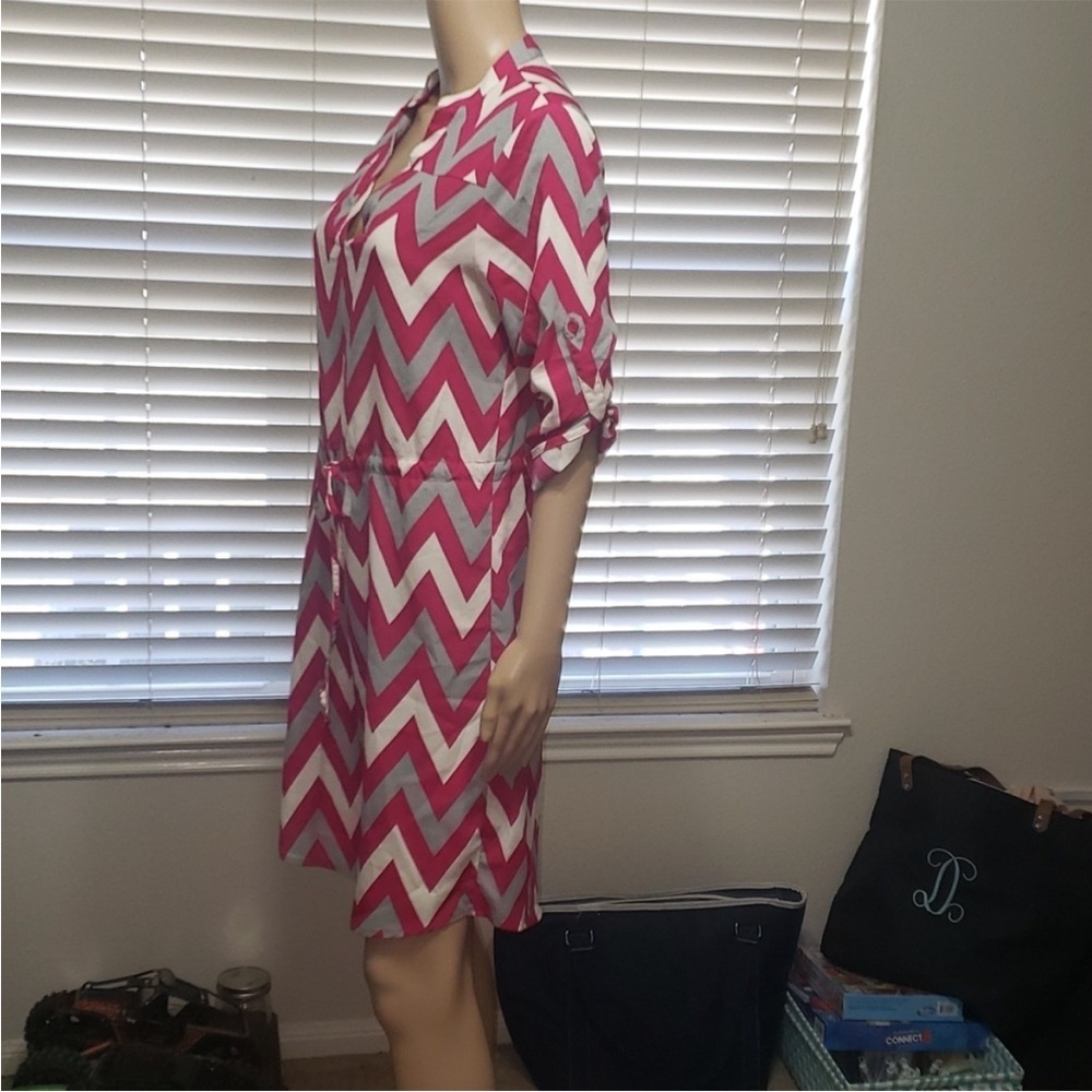 Tacera Mod Zig Zag Pattern Shirt Dress Drawstring Waist sz Small Cuff Sleeves - Picture 2 of 5